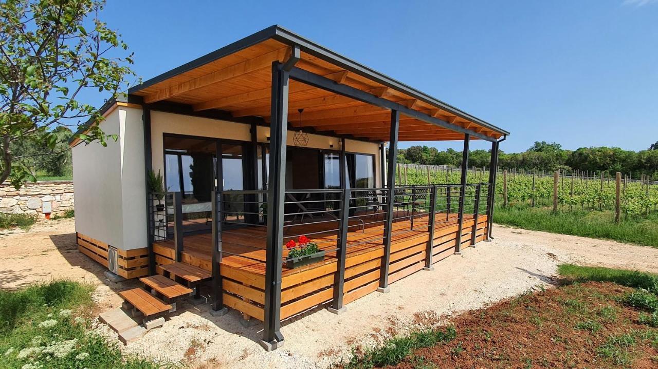 Collis Winery - Family & Friends - Mobilhome Ровінь Екстер'єр фото